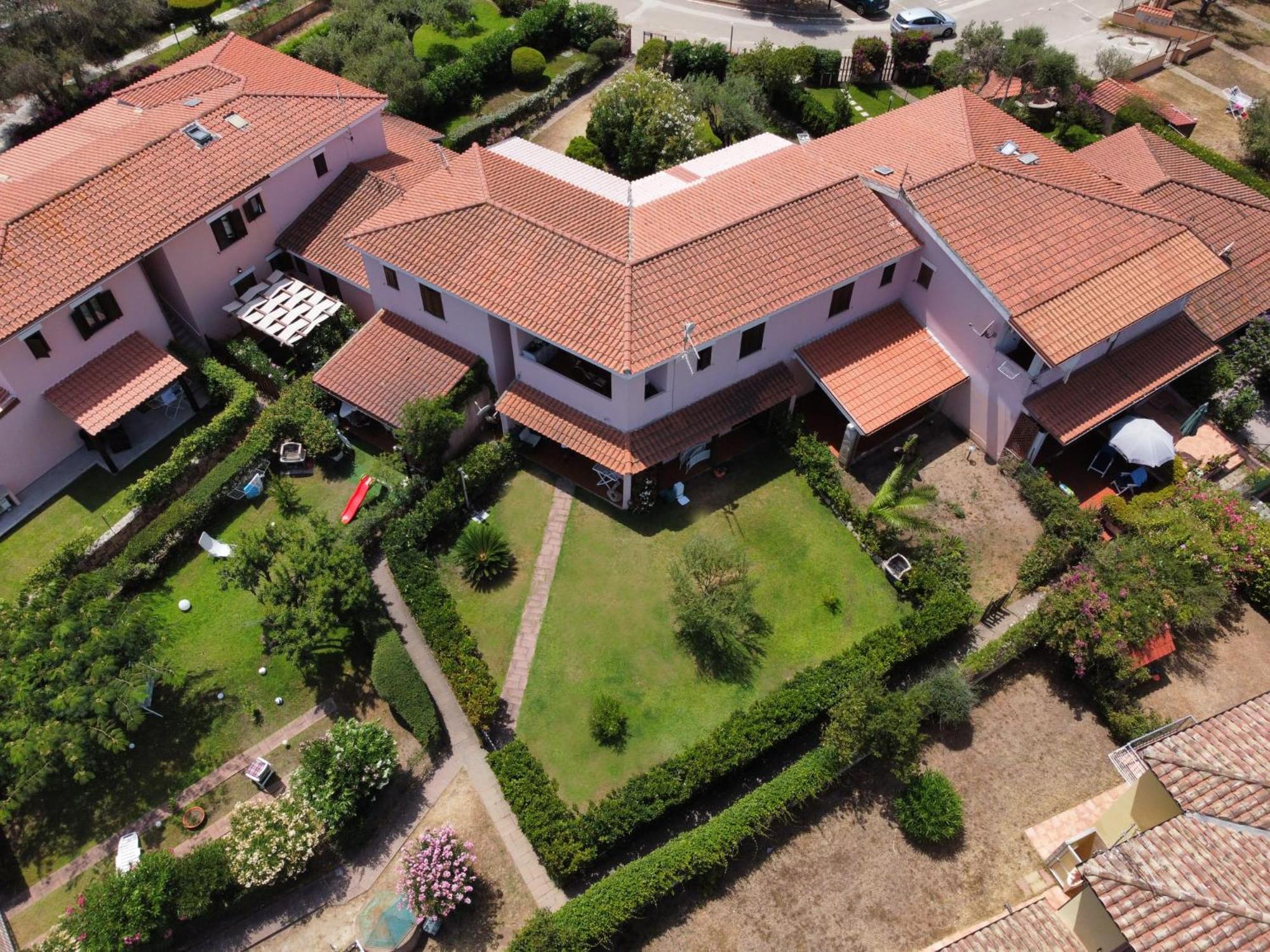 Casa Vacanza Li Menduli San Teodoro San Teodoro  Extérieur photo